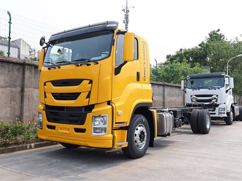 ISUZU